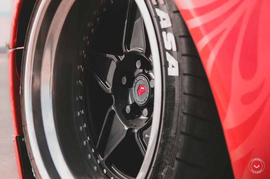 Колеса Dodge Challenger SRT Hellcat by Clinched on Vossen Wheels (ERA-2) 2019 года  (фото 5 из 13)